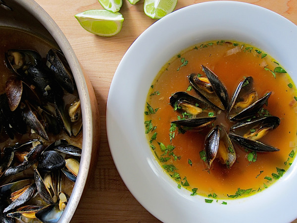 Caldo de Choros, Peruvian Mussel Soup