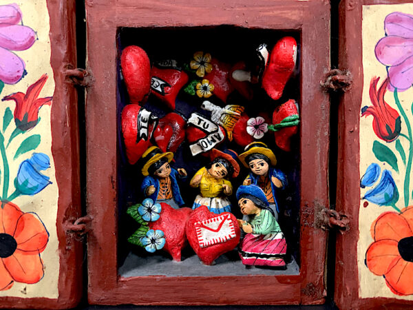 Hearts Retablo